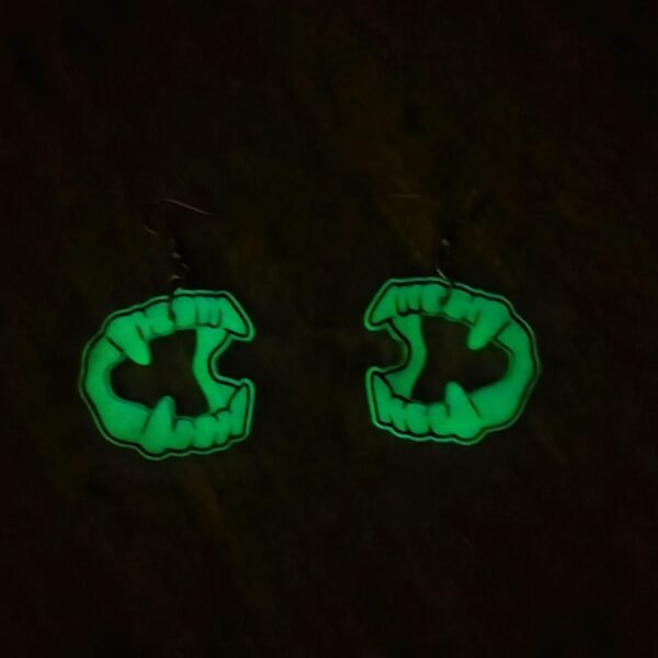Sparkly Vampire Fangs - Image 2