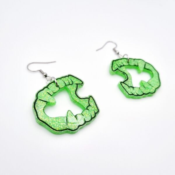 Sparkly Vampire Fangs - Image 5