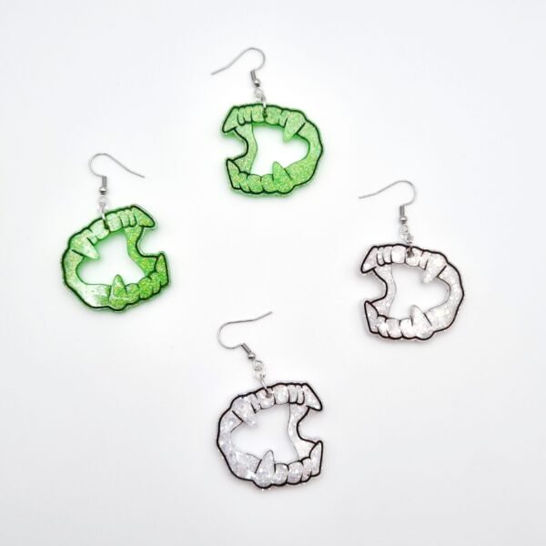Sparkly Vampire Fangs - Image 4
